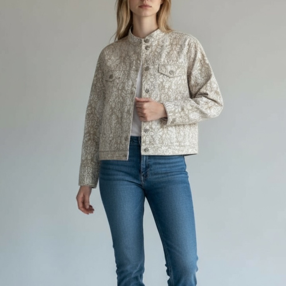 Bill Blass Brocade Jean Jacket Style Size M Tan Silver